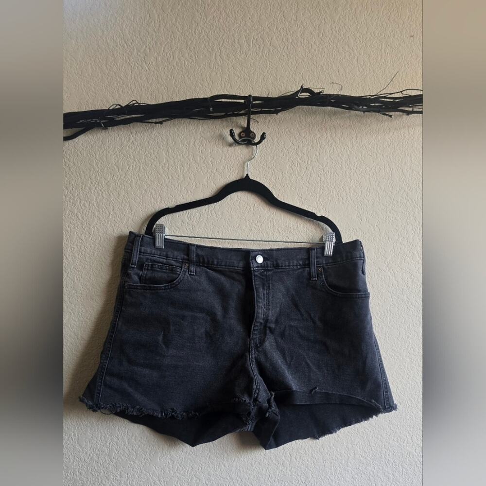 Signature by Levi Strauss Dark Gray/Black Distressed Jean Shorts